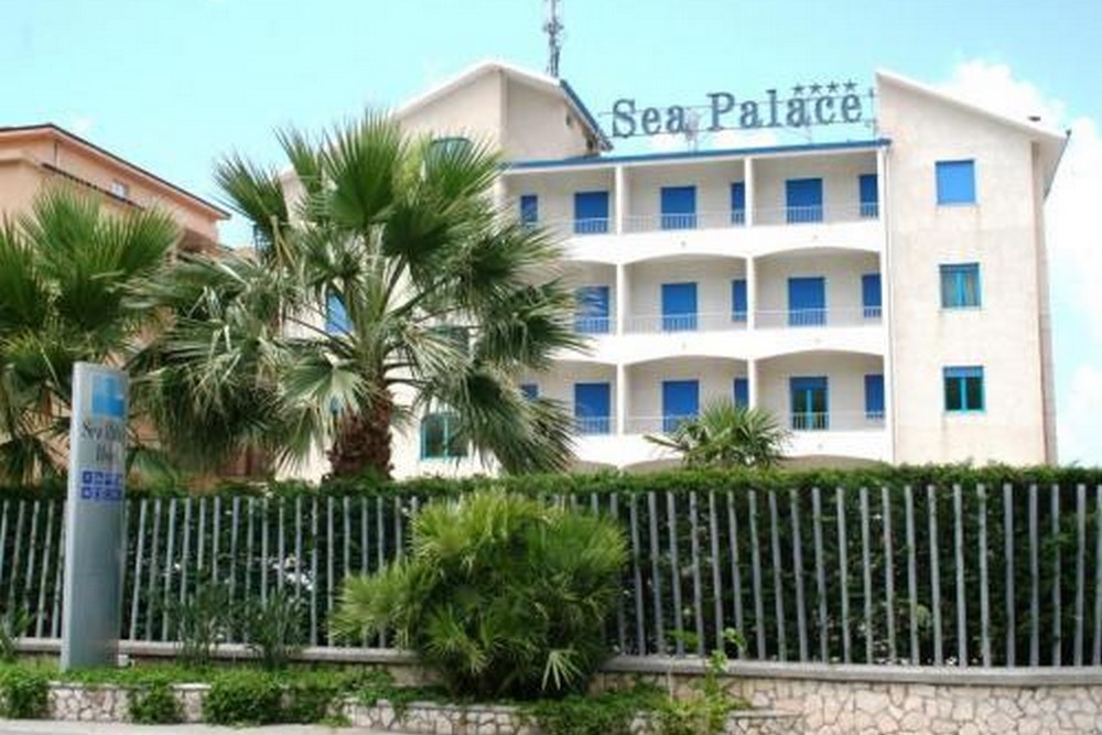 Sea Palace Hotel